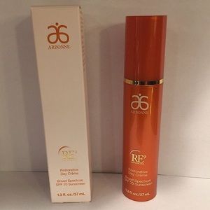 Arbonne Restorative Day Crème SPF 20